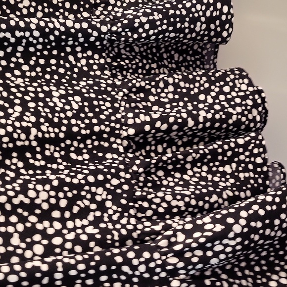 Scoop Black and White Polka Dot 👗 dress - Picture 3 of 6